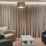 Vila-amo Center *