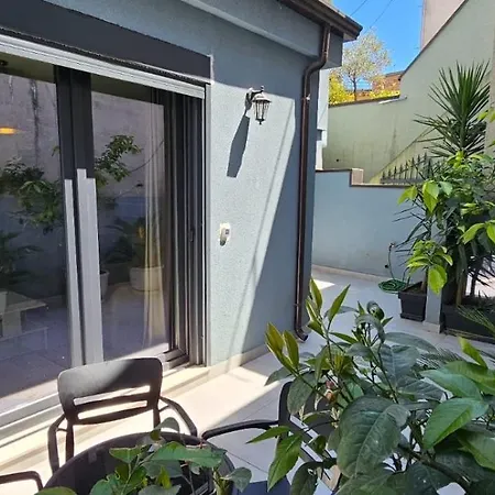 Vila-amo Center Tirana