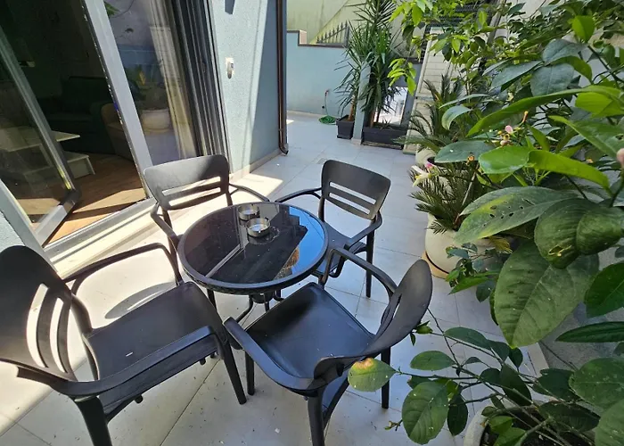 Vila-amo Center * Τίρανα